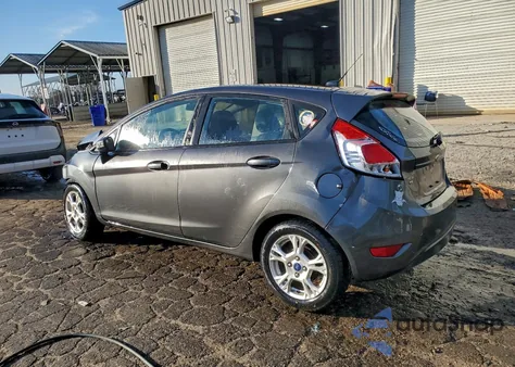 2015 Ford Fiesta Se z USA, uszkodzony, nr VIN 3FADP4EJ2FM132310